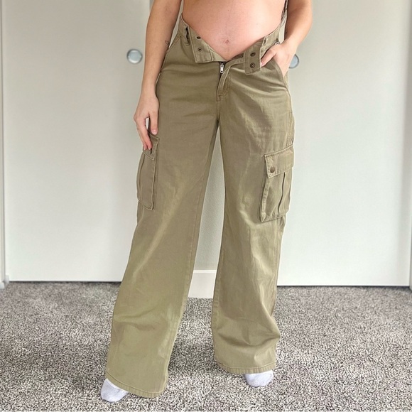 Zara Pants - Zara High-Waisted Cargo Pants – Utility, Workwear, Streetwear - Size 6 - Green